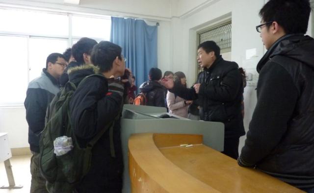 必赢bwin线路检测中心官网召开学分分析及后期学习动员会-02