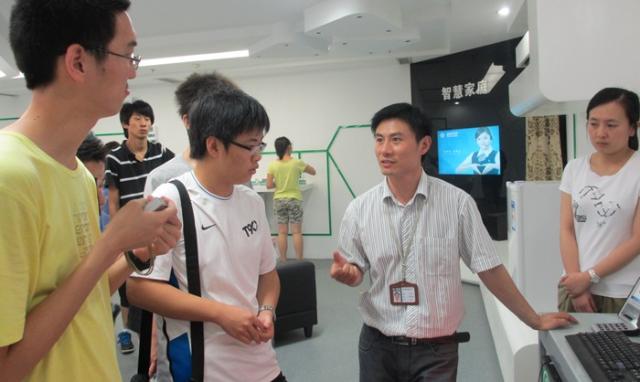必赢bwin线路检测中心官网顺利开展小学期认知实习-南瑞继远